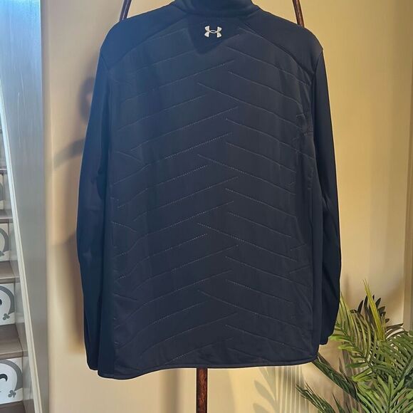 UNDER AMOUR Navy Quarter Zip Top - Picture 6 of 6